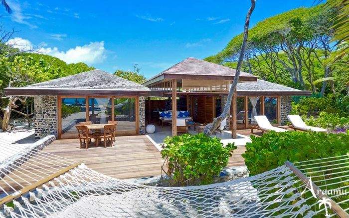 St. Vincent & Grenadine, Petit St. Vincent Private Island*****