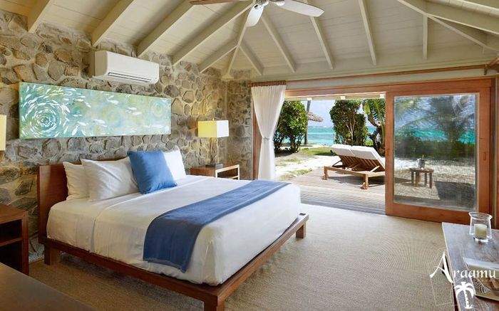 St. Vincent & Grenadine, Petit St. Vincent Private Island*****